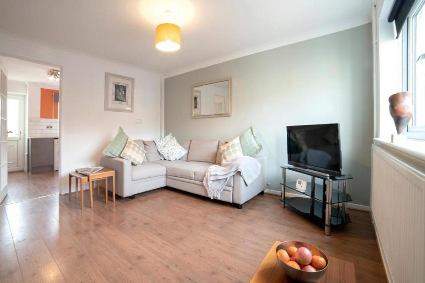 Modern 2 Bed House Close To Village Centre Кидлингтън Екстериор снимка